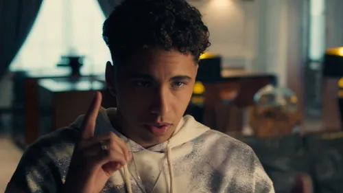 Découvrez "Elles", le nouvel EP de Sabri !